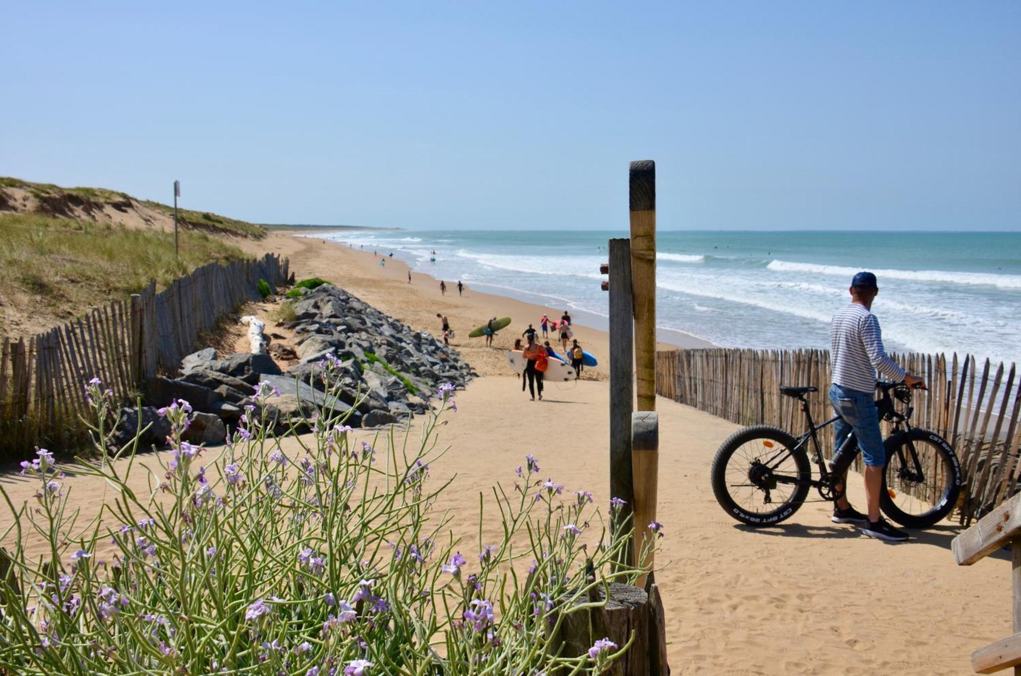 Camping Le Clos Des Pins Longeville-sur-Mer Luaran gambar