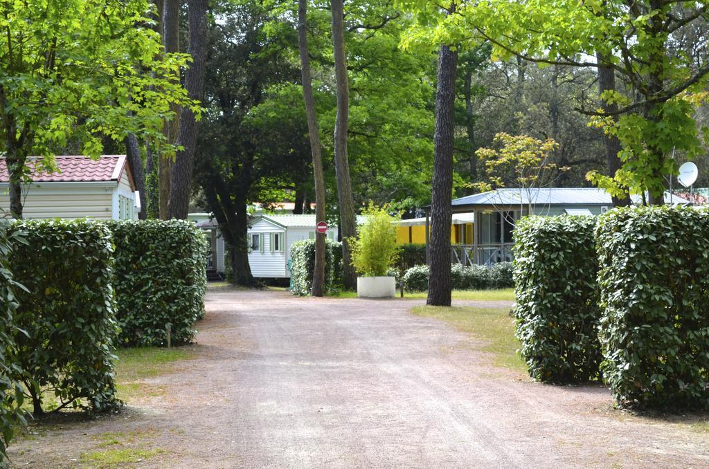 Camping Le Clos Des Pins Longeville-sur-Mer Luaran gambar