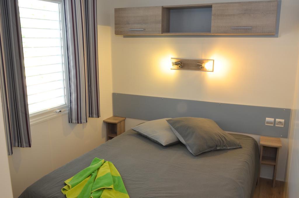 Camping Le Clos Des Pins Longeville-sur-Mer Luaran gambar